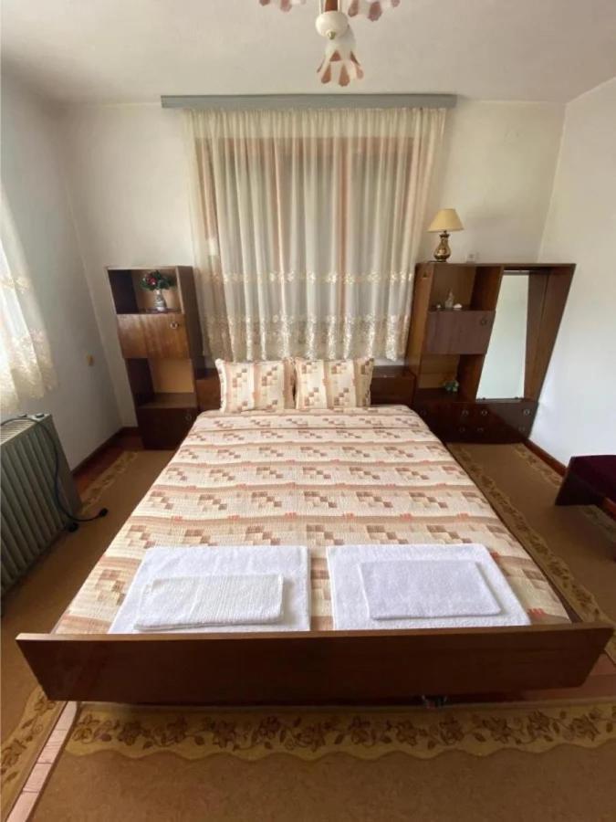 Къща За Гости "Домът На Краси" Yagodina Exterior photo